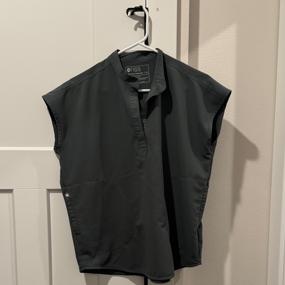 Figs Moss Green Rafaela Scrub top